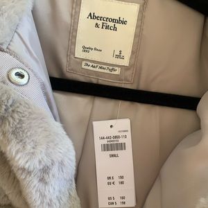 Ambercrombie & Fitch puffer